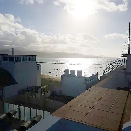 Daire & Rooftop Lounge